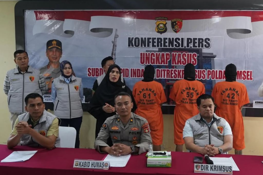 Polda Sumsel Bongkar Pabrik Miras Oplosan Skala Besar di Banyuasin, 4 Orang Ditangkap