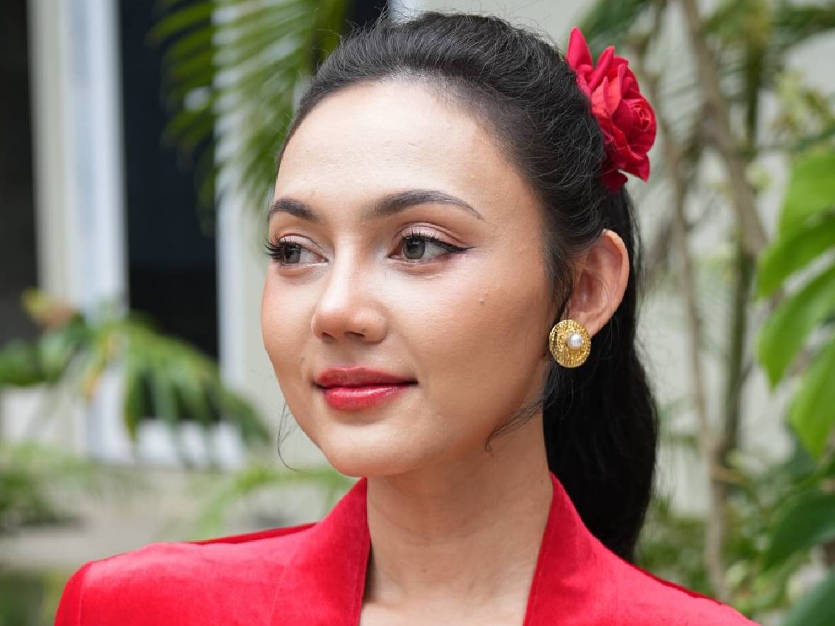 Klarifikasi Rina Nose usai Disebut Kehilangan Identitas gegara Oplas Hidung