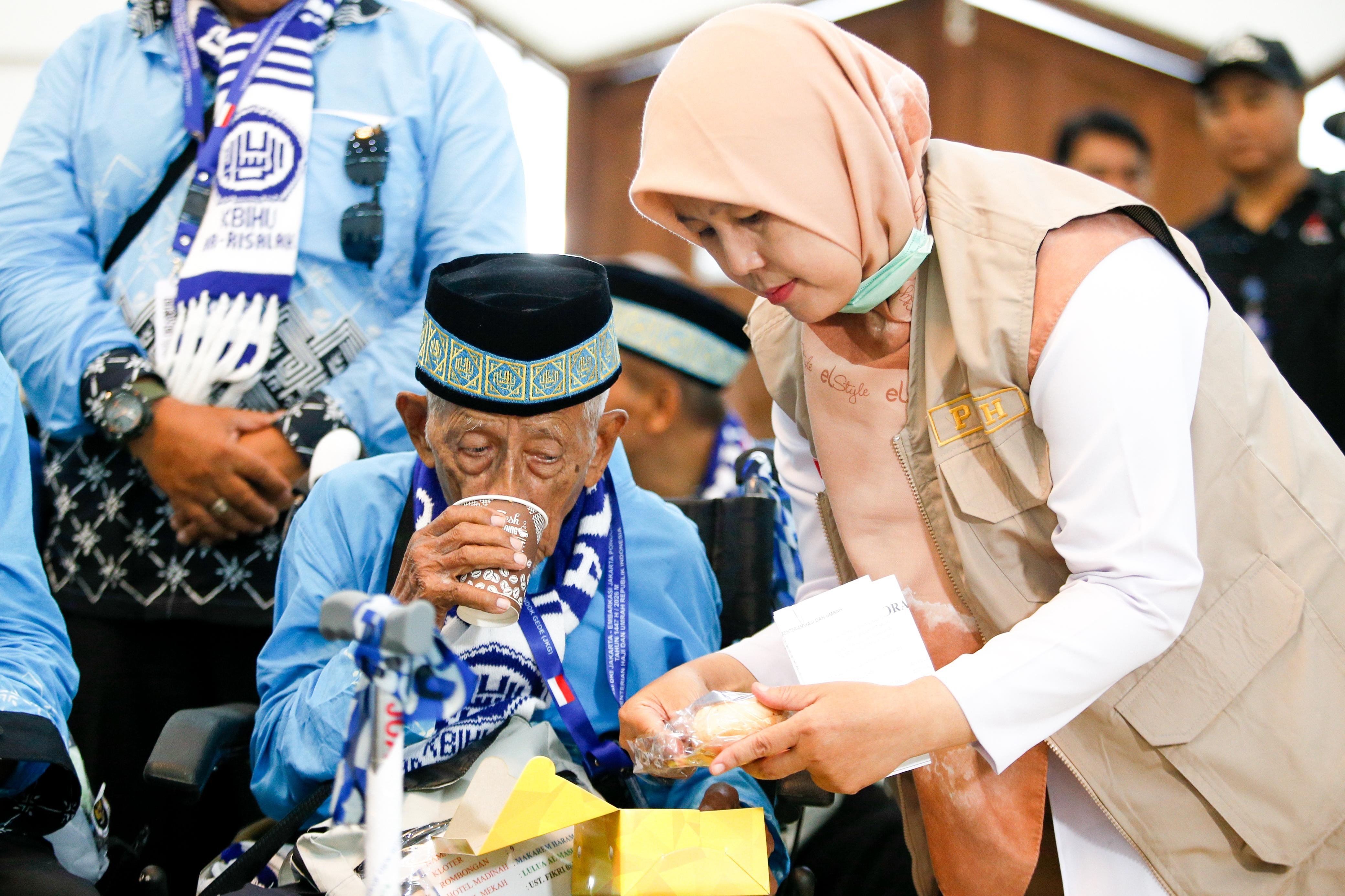 Kemenhaj Ingatkan Petugas Haji: Kurangi Acara Seremonial, Jemaah Butuh Istirahat