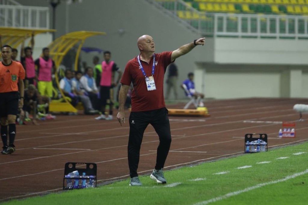 Bojan Hodak Samai Rekor Legenda Persib usai Imbang 2-2 Kontra Dewa United