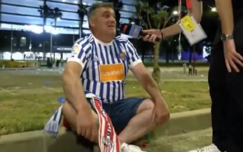 Kisah Haru Final Copa del Rey: Fans Duduk Berjam-jam di Luar Stadion Demi Anak Istri