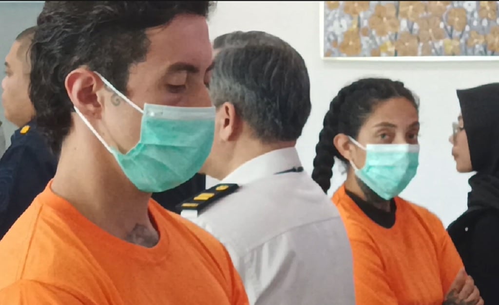 Kehabisan Bekal, Sejoli asal Kolombia Ditangkap saat Ngamen di Lampu Merah Bantul