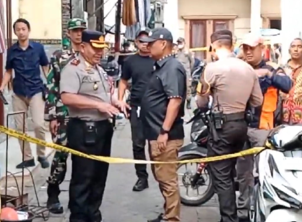 Kronologi Pria Tewas Penuh Luka Bacok di Surabaya, Dikeroyok 4 OTK Depan Rumah