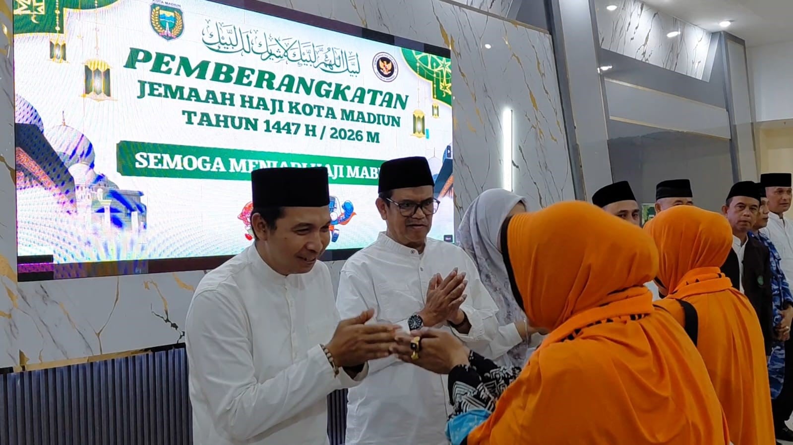 Lepas Keberangkatan 227 Jemaah Haji Kota Madiun, Plt Wali Kota: Semoga Mabrur