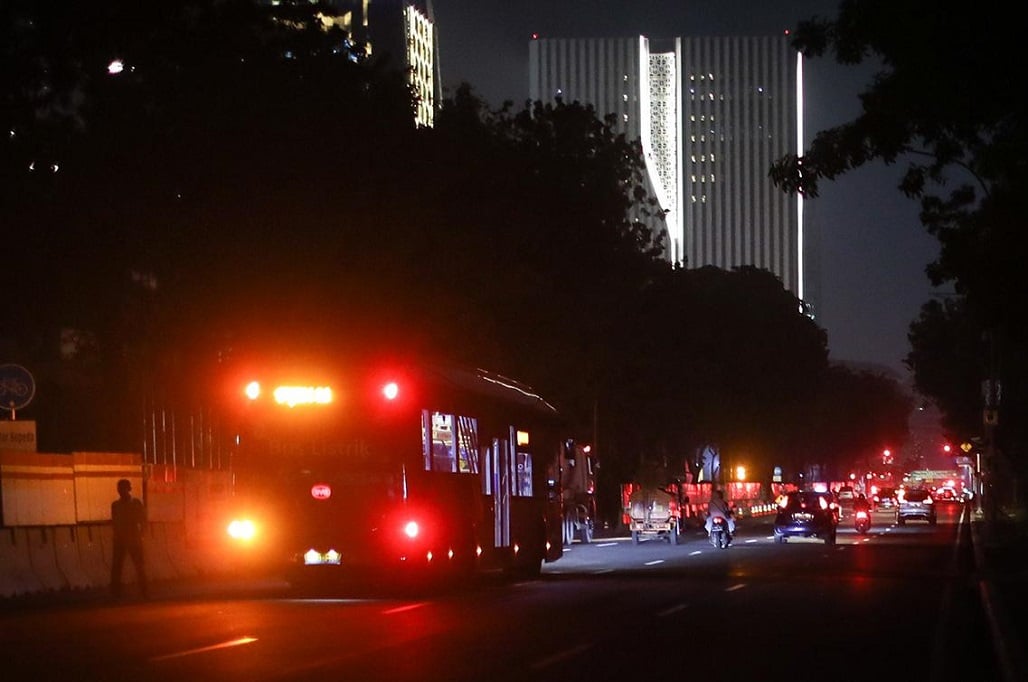 Keren! 1 Jam Lampu Jakarta Dipadamkan, Emisi Karbon Merosot 77,53 Ton CO2e