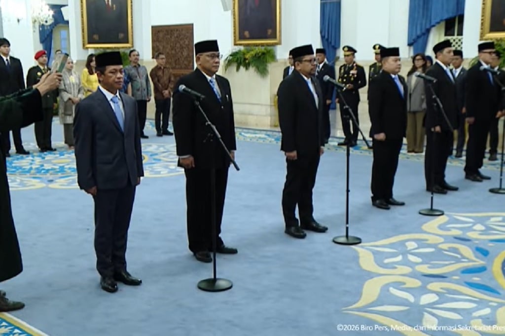 Daftar Lengkap Pejabat Dilantik Prabowo Hari Ini, Jumhur Hidayat hingga Hasan Nasbi