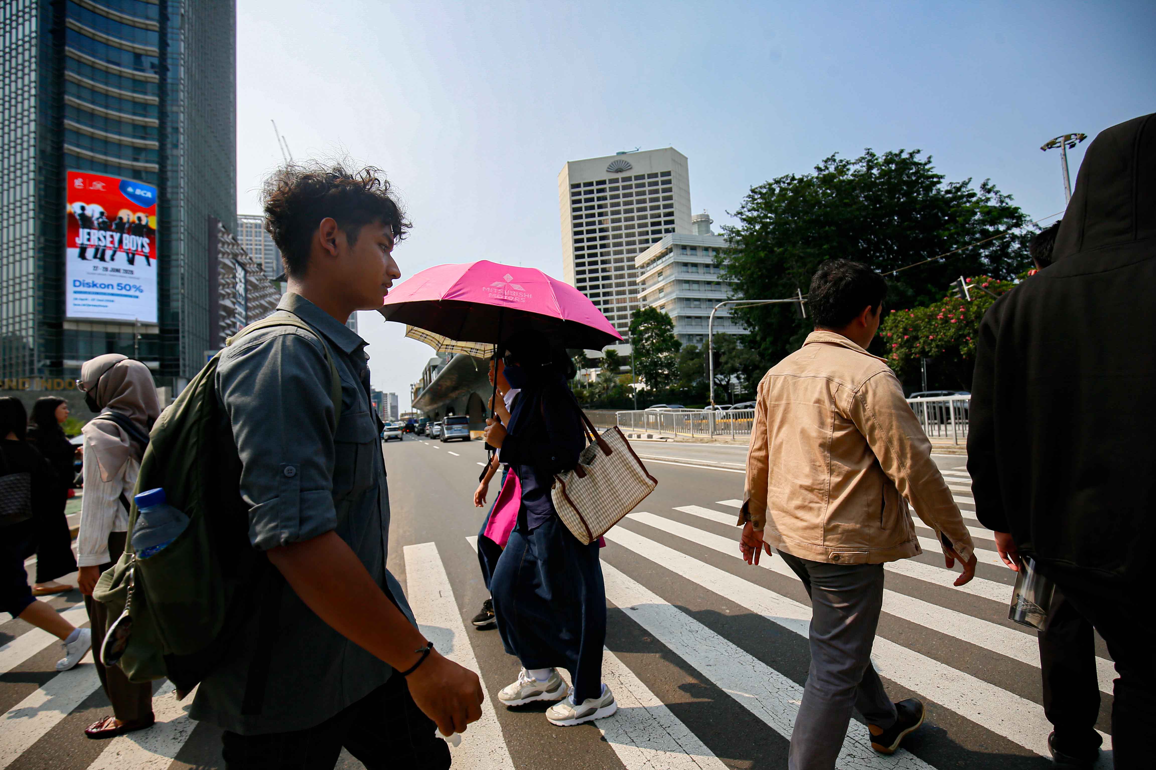 Indonesia Diserang Suhu Panas Ekstrem, Waspada Double Environmental Burden!