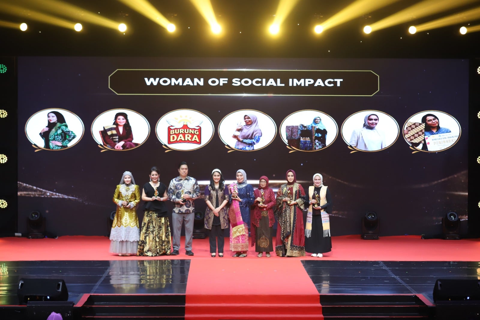 Tri Yulia Rizki Ananda Raih Women's Inspiration Award 2026, Bertekad Hapus Stunting dengan MBG