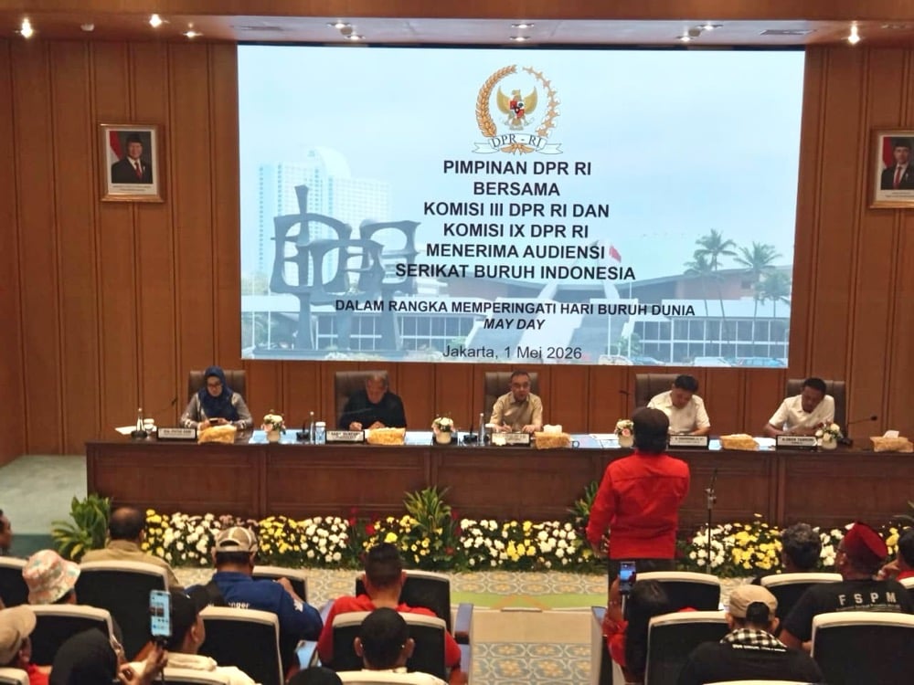 Dasco Terima Audiensi Buruh di DPR: Pak Presiden Telepon Saya, Titip Salam