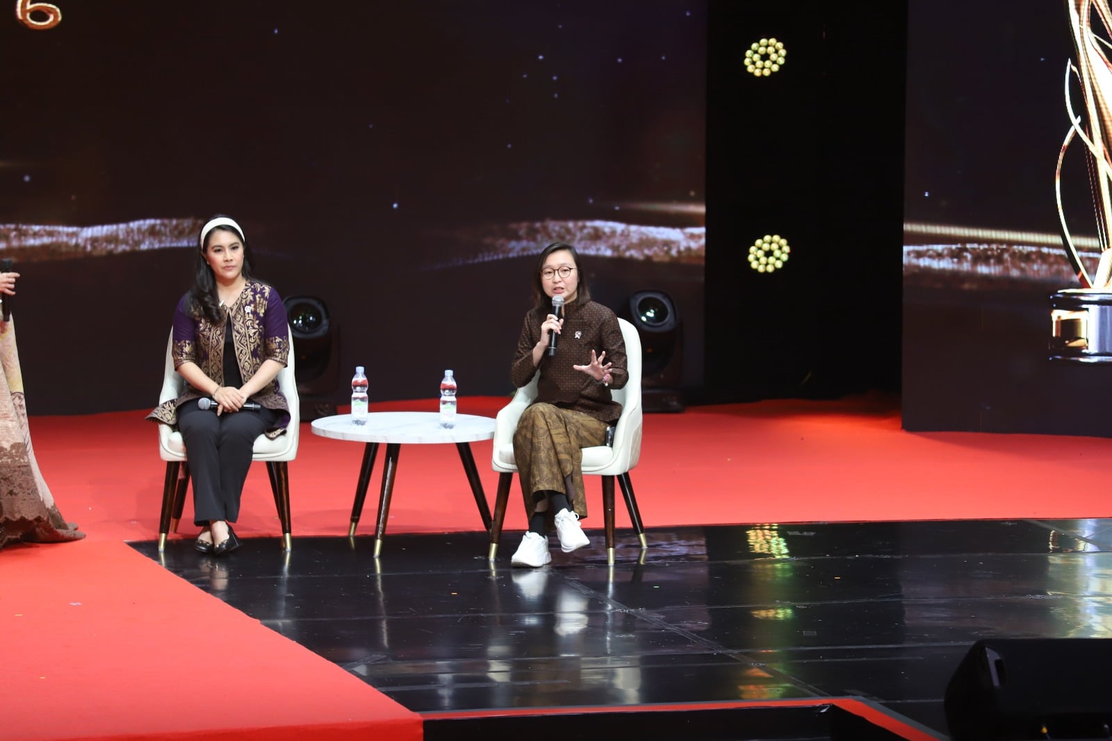 Wamenkraf Beberkan Prestasi Perempuan Muda di Women's Inspiration Awards 2026