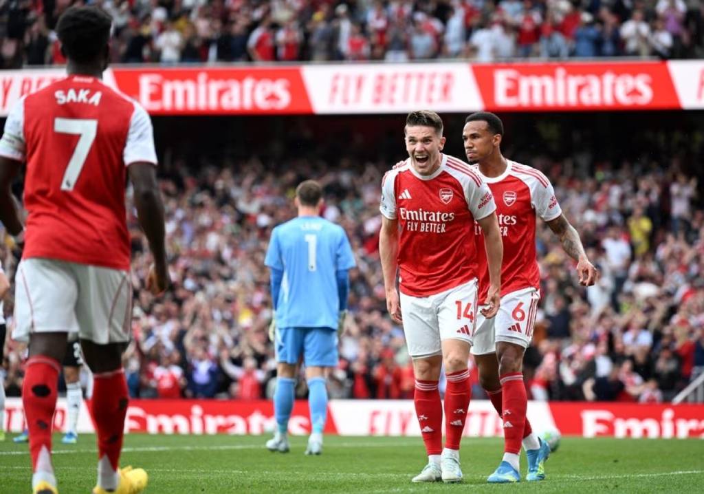 Hasil Lengkap Liga Inggris: Arsenal Hancurkan Fulham 3-0, Unggul 6 Poin dari Man City