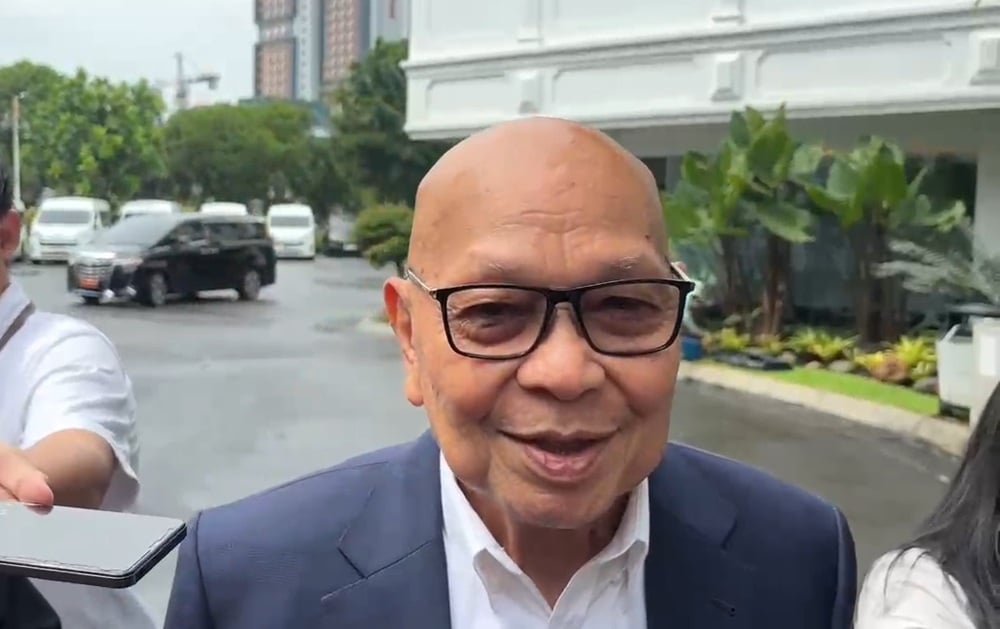 Prabowo Mendadak Panggil Dirut Garuda ke Istana, Ada Apa?