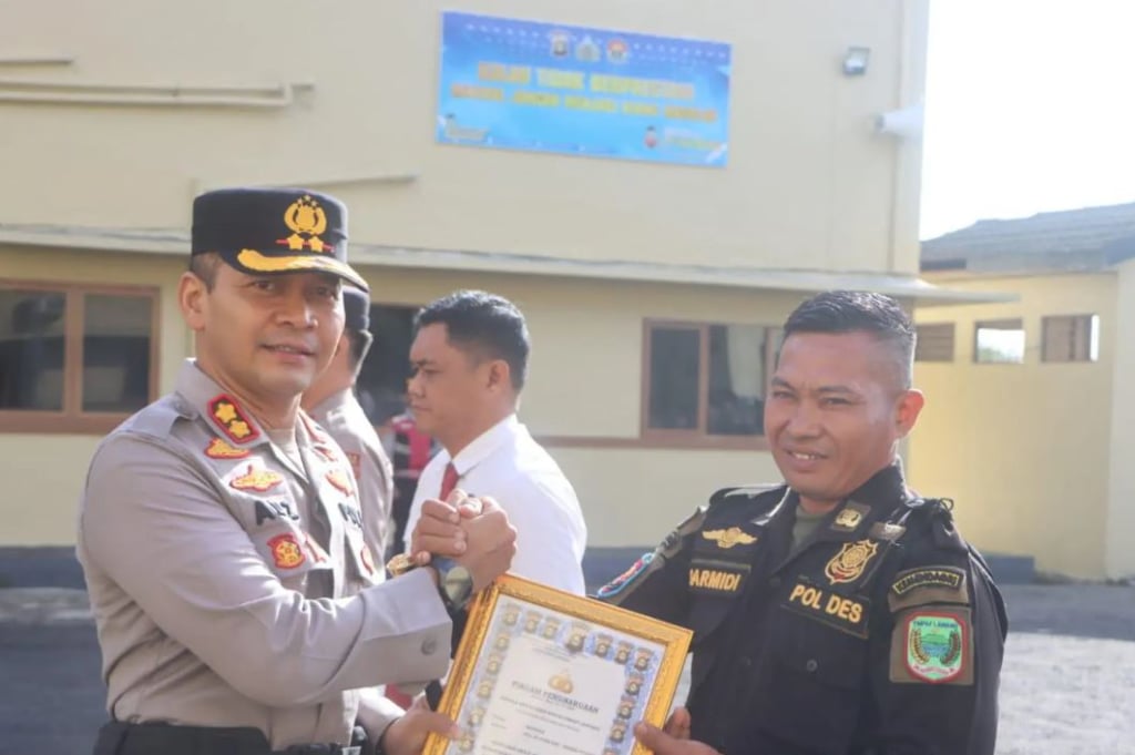 Bongkar Ladang Ganja 20 Ha di Empat Lawang, 104 Personel Gabungan Diberi Penghargaan