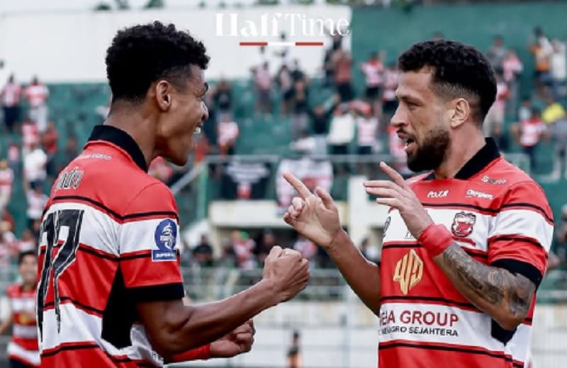 Madura United Hajar Bali United, Penalti Brandao Kunci Kemenangan