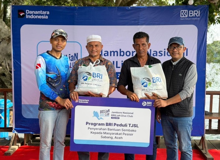 Pulihkan Ekosistem Laut di Aceh, Insan BRILiaN Lakukan Transplantasi Terumbu Karang