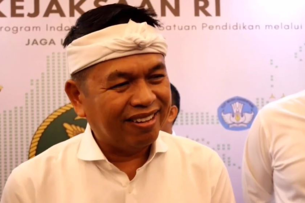 Tegas! Gubernur Jabar Dedi Mulyadi Tolak Buka Tambang Parungpanjang