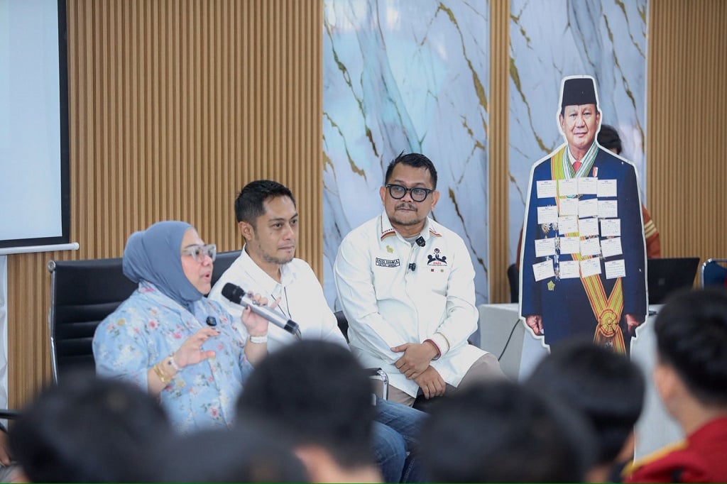 Peringati Hardiknas, KNPS Bangkitkan Semangat Belajar Siswa SRMA 10 Jaksel