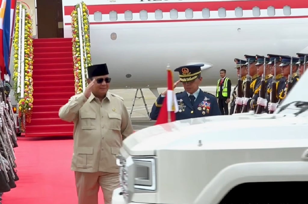 Prabowo Mendarat di Filipina, Naik Maung ke Venue KTT ke-48 ASEAN