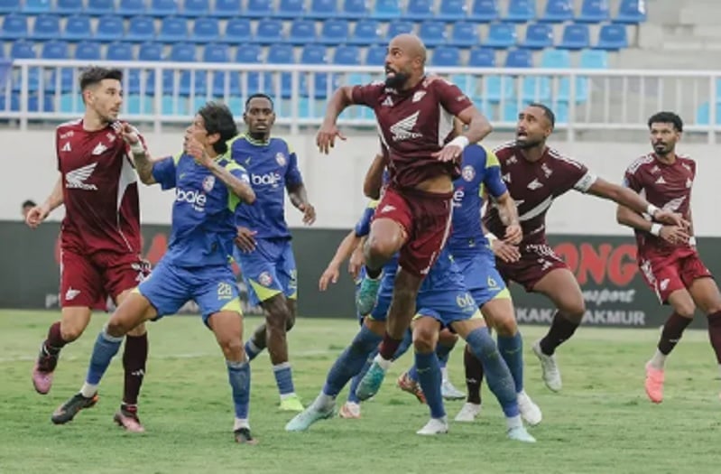 Hasil Arema FC vs PSM Makassar: Singo Edan Pesta Gol di Kanjuruhan
