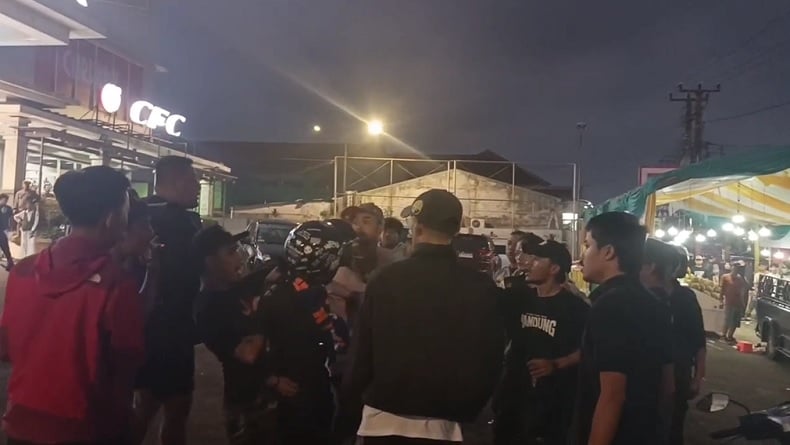 Bentrokan Usai Nobar Laga Persib Vs Persija di Sukabumi, 3 Orang Terluka