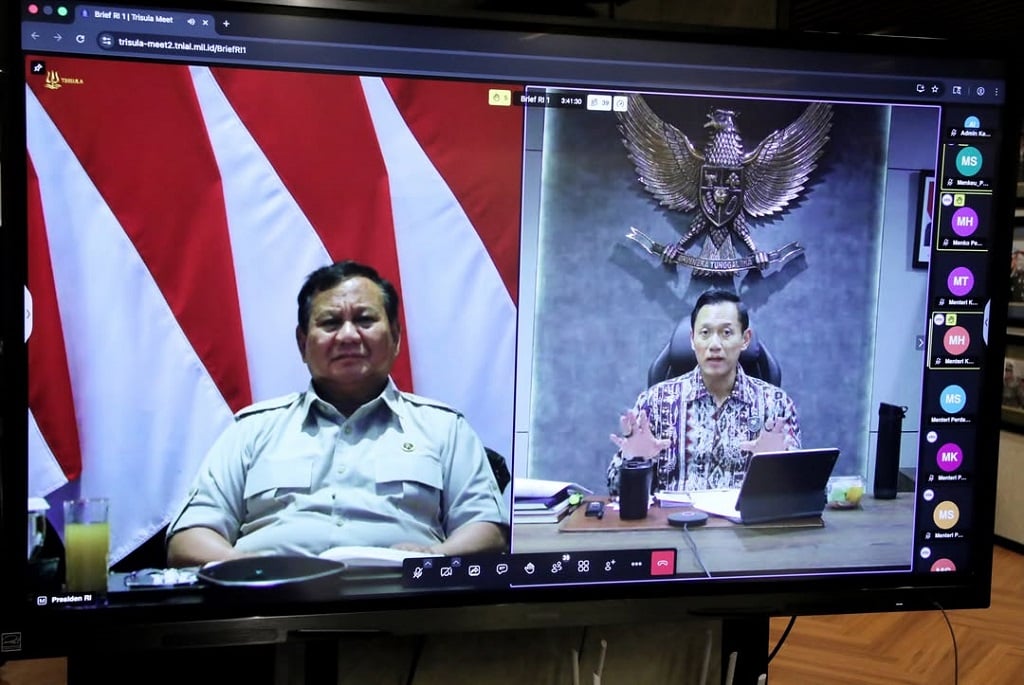 Prabowo Pimpin Ratas Virtual, Terima Laporan AHY soal Agenda Prioritas Infrastruktur