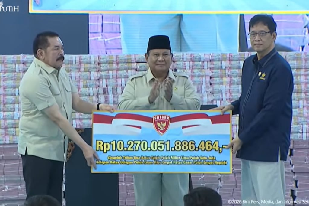 Disaksikan Presiden Prabowo, Jaksa Agung Serahkan Rp10,2 Triliun ke Purbaya