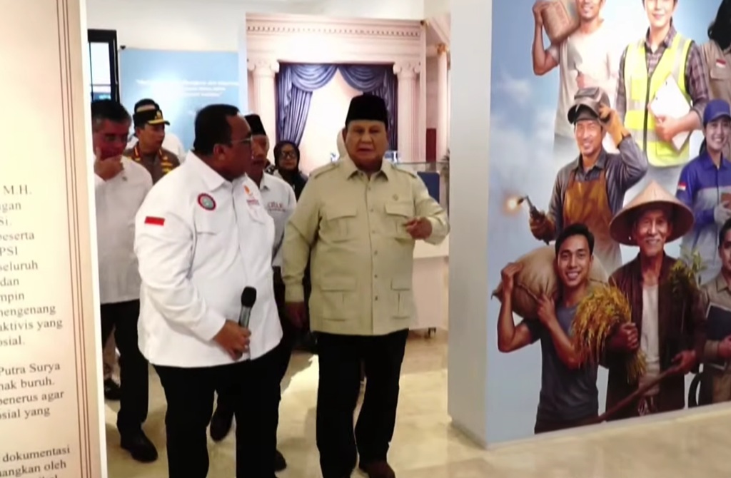 Tangis Haru Warga Nganjuk saat Prabowo Resmikan Museum Marsinah: Bangga Sekali!