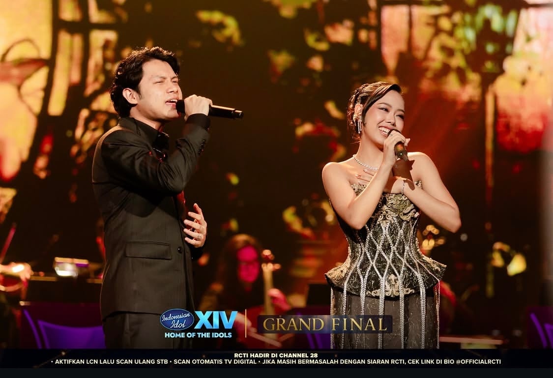 Super Romantis! Duet Celyna dan Rony Parulian Hipnotis Panggung Grand Final Indonesian Idol XIV