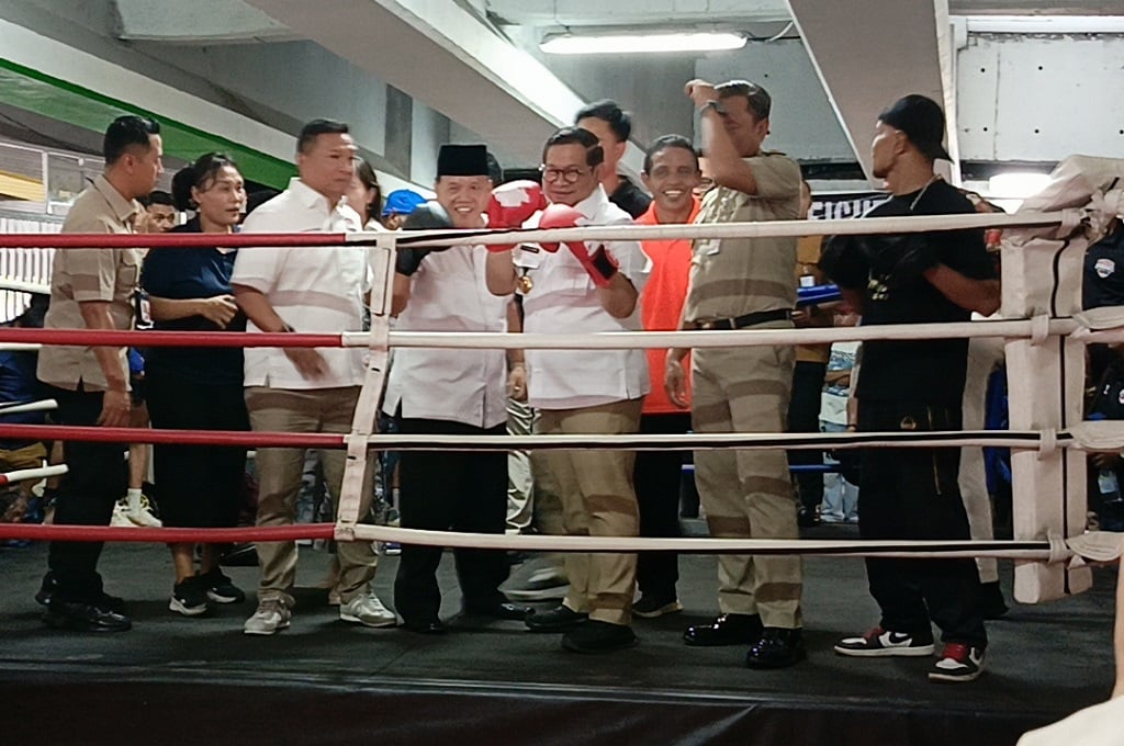 Pramono Resmikan Ring Tinju di Kolong Flyover Pasar Rebo, Tekan Angka Tawuran