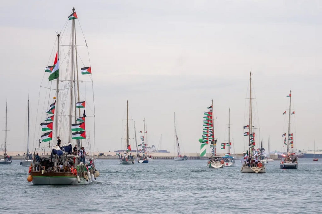 Kemlu Kutuk Keras Israel Cegat Kapal Global Sumud Flotilla, Kondisi WNI Dipantau