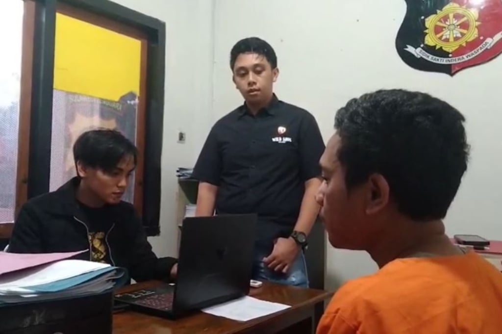 Viral Pria di Baubau Bakar Ruko dan Rusak Mobil Mantan Istri