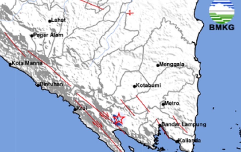 Gempa Hari Ini Guncang Tanggamus Berpusat di Darat, Cek Magnitudonya!