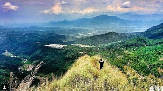 5 Destinasi Instagramable Bogor, Bukit Teletubbies seperti Luar Negeri