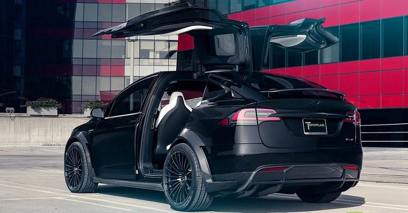 Modifikasi Ekstrem Tesla Model X Berlapis Serat Karbon