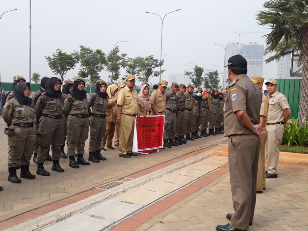 Segel Bangunan Di Pulau Reklamasi, Anies Kerahkan Ratusan Satpol PP