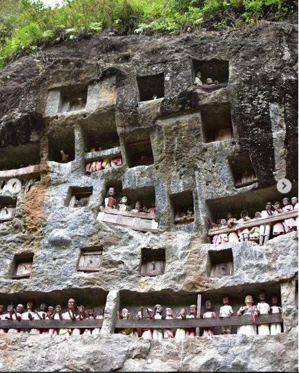 Batu Lemo Toraja, Wisata Angker Yang Banyak Dikunjungi Turis