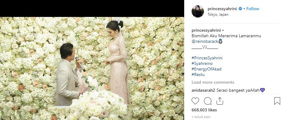 Syahrini Unggah Foto Romantis saat Dilamar Reino Barack