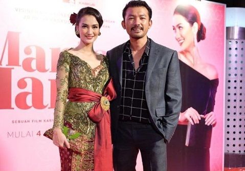 Atiqah1 Artis cantik menikah dengan lawan main di film, Atiqah Hasiolan. (Foto: IG)