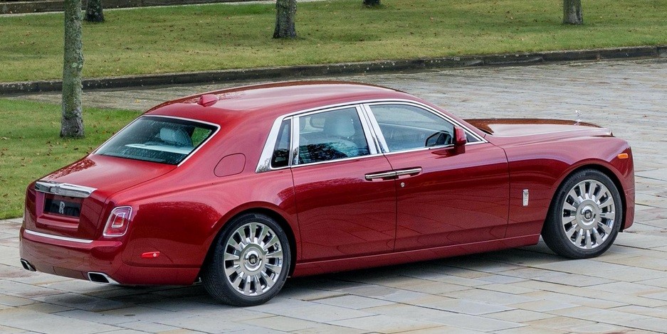 Rolls Royce 3 Rolls Royce Phantom Red Special Edition
