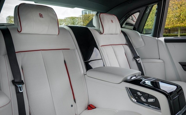 Rolls Royce 5 Rolls Royce Phantom Red Special Edition
