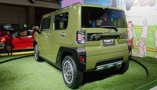 14 Busi 2 (Foto: Autocar Jp)