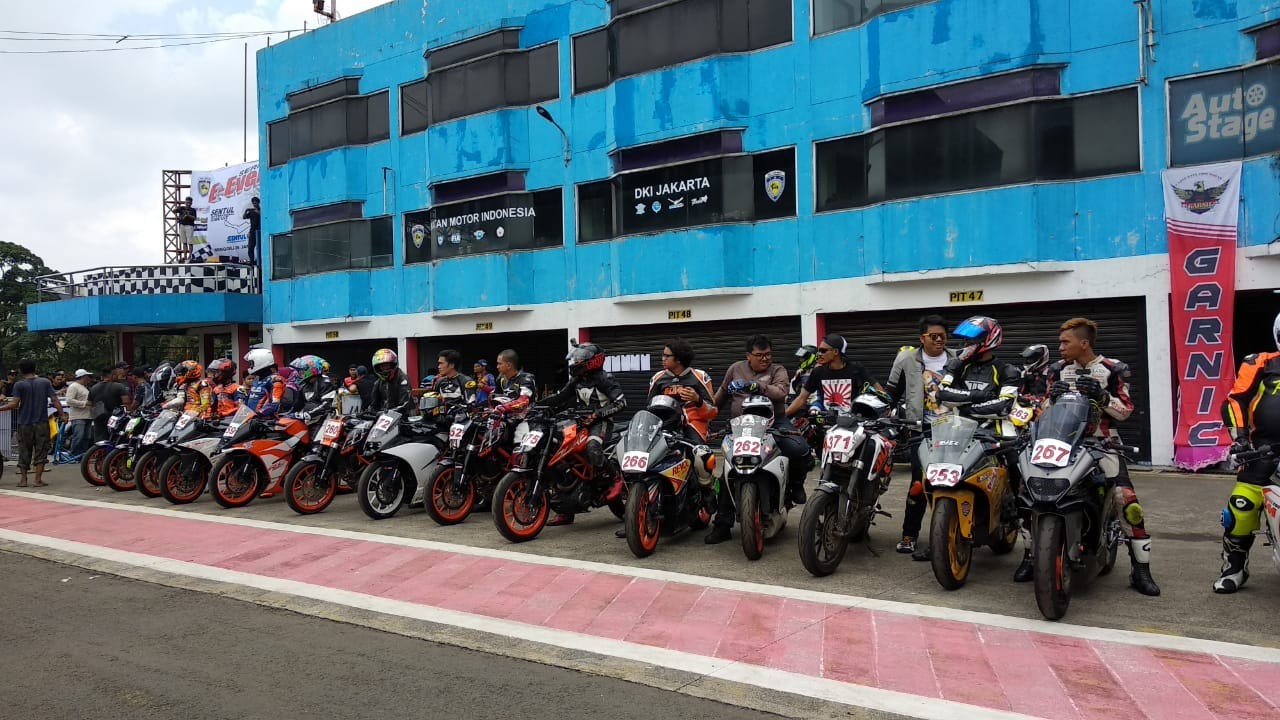 KTM OMR 3