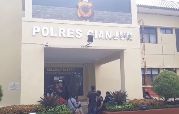 Gedung Polres Cianjur Gedung Polres Cianjur, Senin (17/2/2020) (Foto: iNews/Andi Ichsyan)