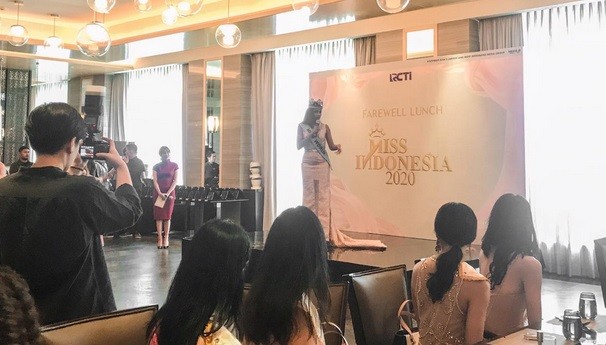 21 Miss Indonesia 25