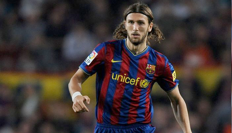 Dmytro Chygrynskyi Dmytro Chygrynskyi hanya bertahan semusim di Barcelona (Foto: Daily Mail)