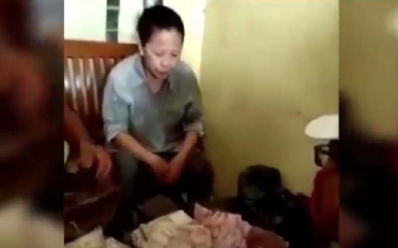 Pengutil Wanita terduga pengutil dengan barang bukti uang besaran juta rupiah di atas meja (Foto: Istimewa)