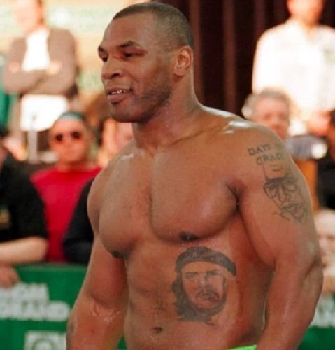 Makna Unik 6 Tato  Mike Tyson yang Belum Banyak Diketahui 
