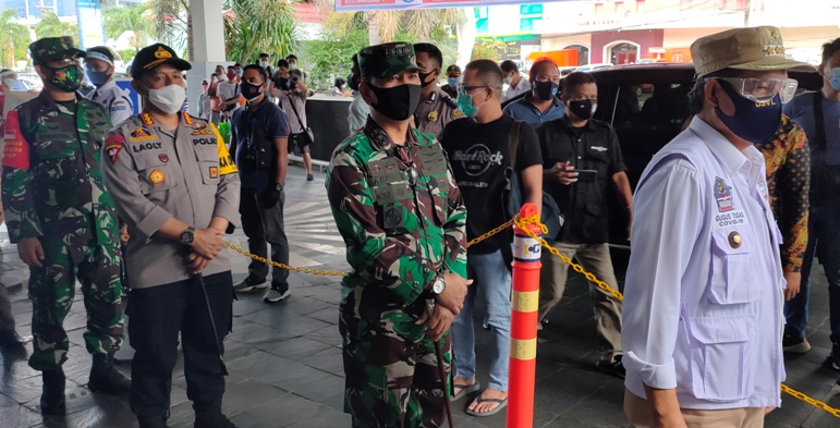 Forkopimda Patuhi Protokol Kesehatan Forkopimda Manado Patuhi Protokol Kesehatan di Mal