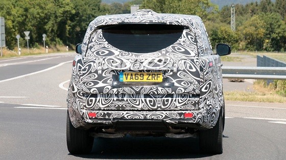 27 Range Rover 1