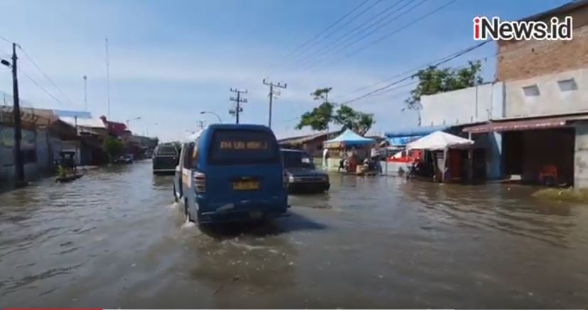 Banjir Rob Landa Medan, Sehari 2 Kali Rumah Warga Terendam